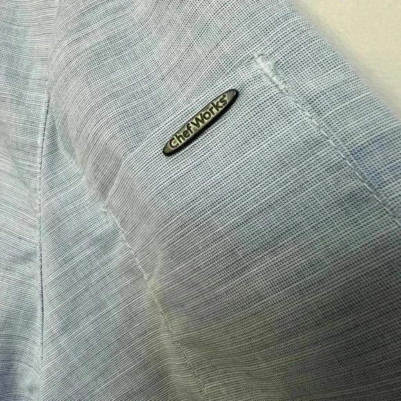 Chef Works Urban Collection Women’s Blue Button Up Shirt Size Medium - Picture 8 of 8